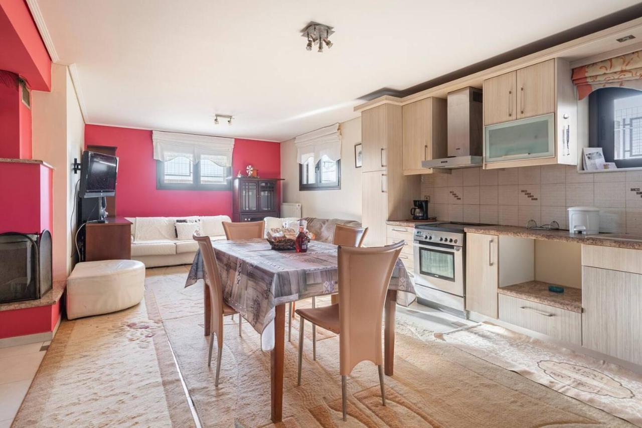 Ταξιδιώτες Travellers Apartment Megalopolis Exterior foto