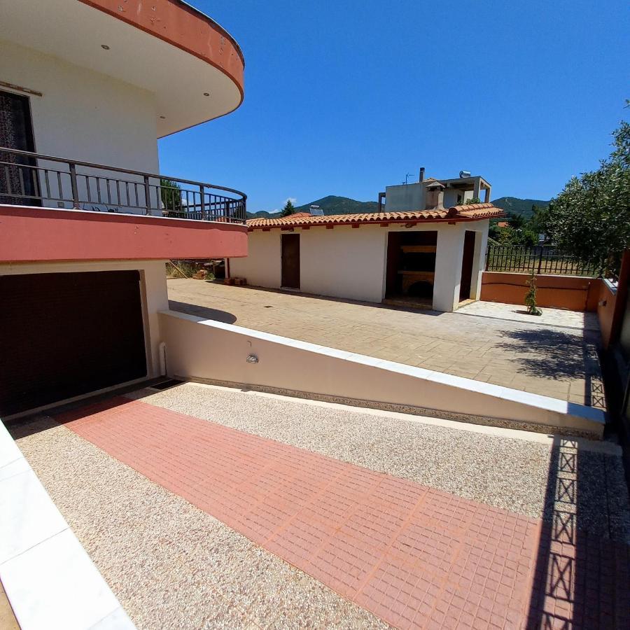 Ταξιδιώτες Travellers Apartment Megalopolis Exterior foto